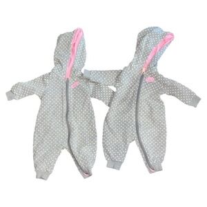 Nike Twin Girls Matching Grey Polkadot Hooded Onesie Without Feet Size 3 Months